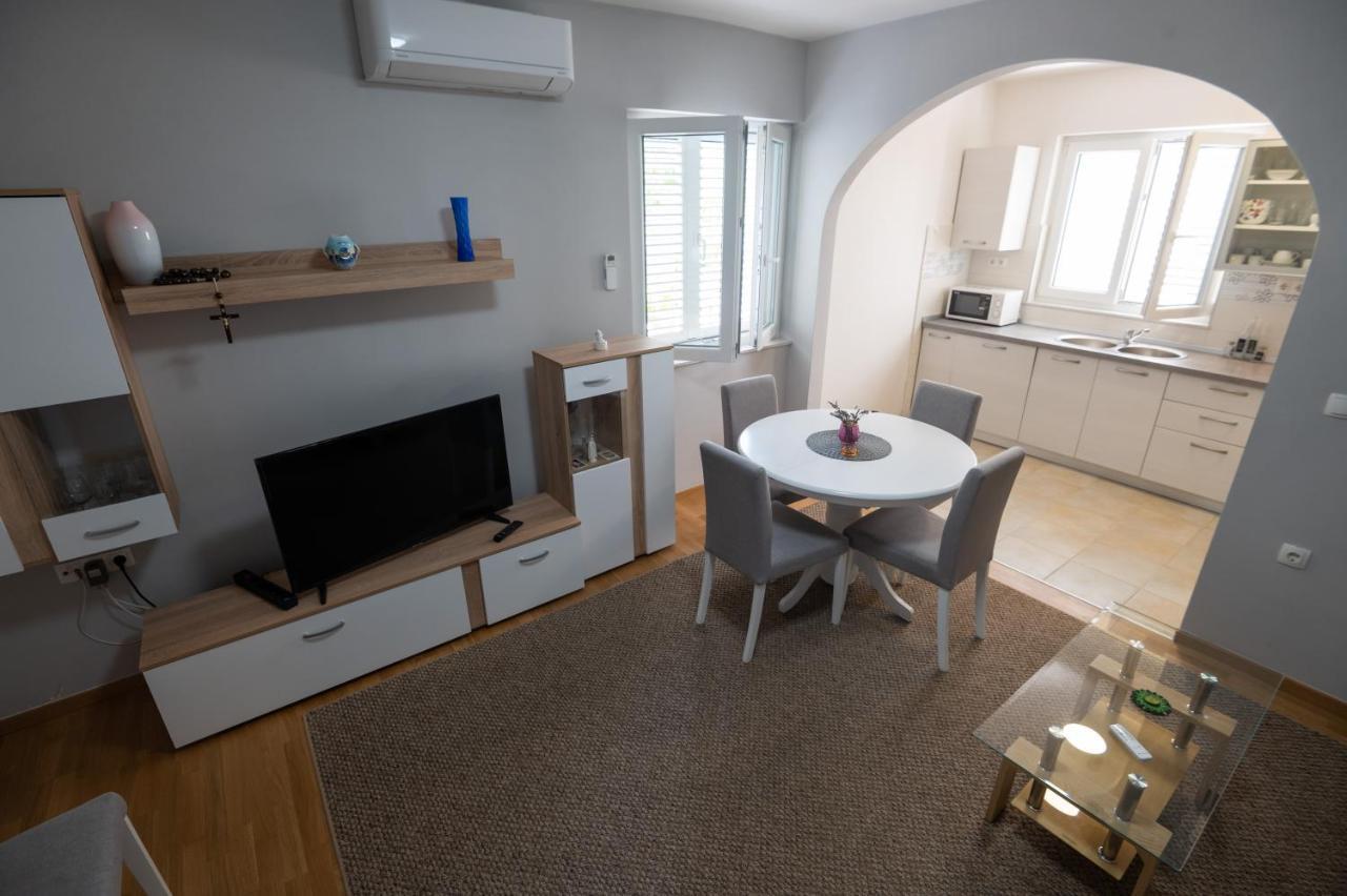 Modern Apartment Edda - Quiet Area - Close To Old Town And Beaches Задар Екстер'єр фото